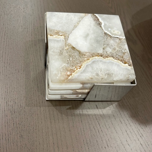 ZODAX  CRETE AGATE COASTERS ON METAL TRAY TAUPE/WHITE - SET OF 4  - NEW IN BOX - Picture 5 of 5